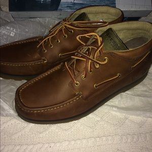 NIB  MENS SPERRY MAKO LUG CHUKKA